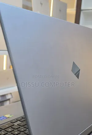 New Laptop Dell XPS 13 32GB Intel Core i7 SSD 512GB