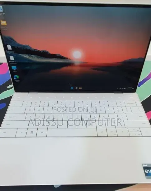 New Laptop Dell XPS 13 32GB Intel Core i7 SSD 512GB