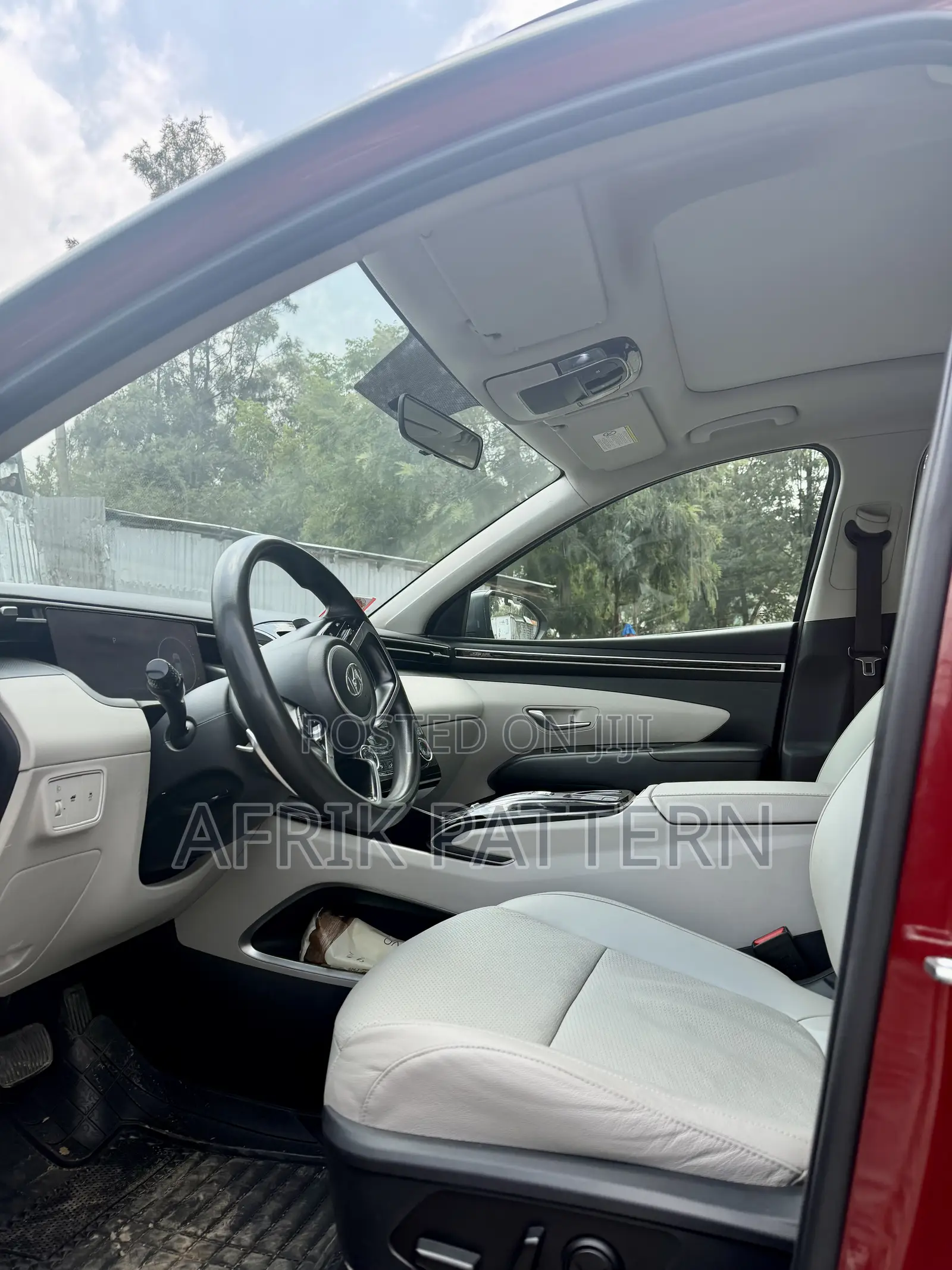 Hyundai Tucson SE 2022 Burgundy