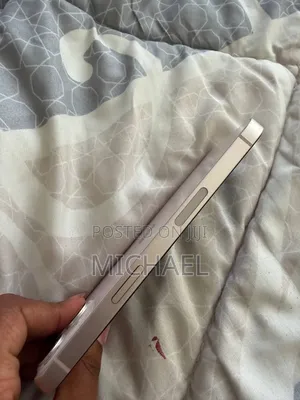 Apple iPhone 13 128 GB Pink