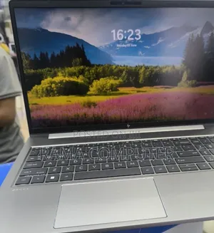 New Laptop HP ZBook 15 32GB Intel Core i7 SSD 512GB
