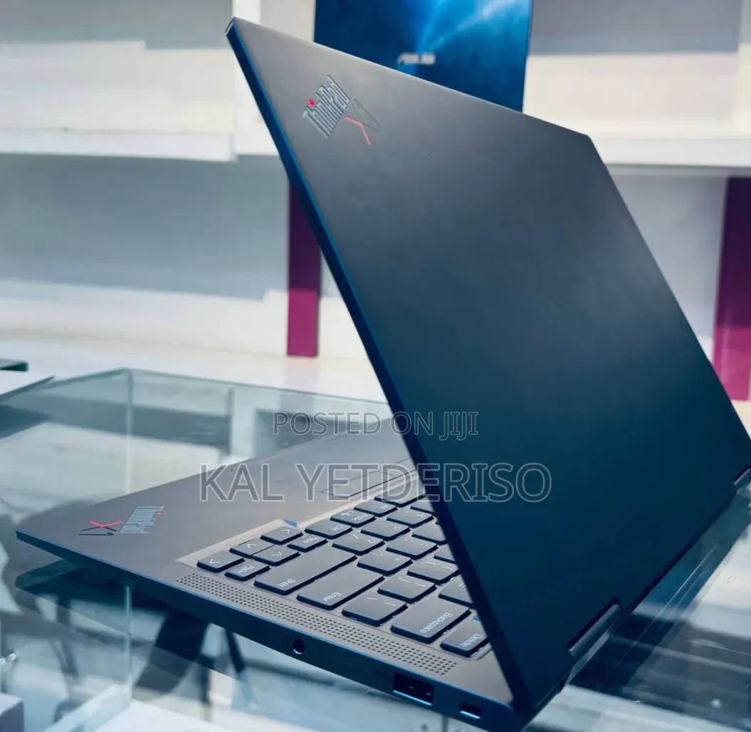 New Laptop Lenovo ThinkPad X1 Yoga 16GB Intel Core i7 SSD 512GB