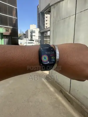 Apple Watch Series 8
