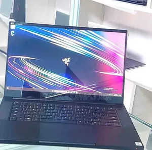 New Laptop Razer Blade 16GB Intel Core i7 SSD 512GB