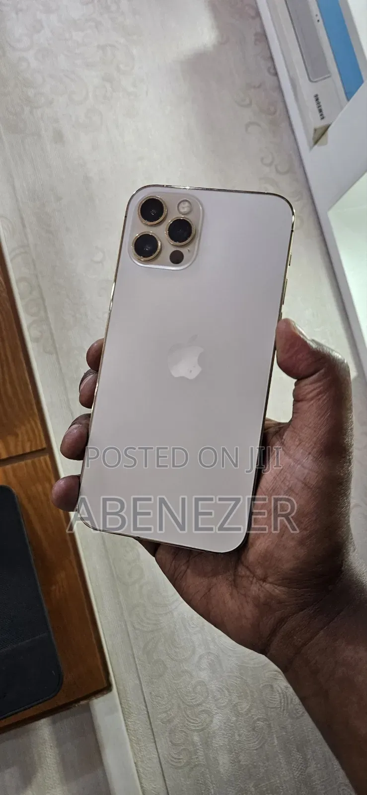 New Apple iPhone 12 Pro 256 GB Gold