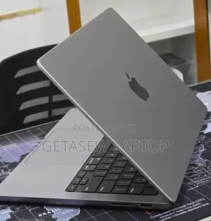 New Laptop Apple MacBook Pro 2023 M3 8GB Apple M3 SSD 512GB