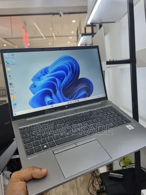New Laptop HP ZBook 15 16GB Intel Core i7 SSD 512GB