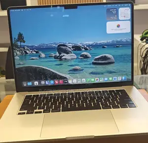 New Laptop Apple MacBook Air 2024 M3 8GB Apple M3 SSD 256GB