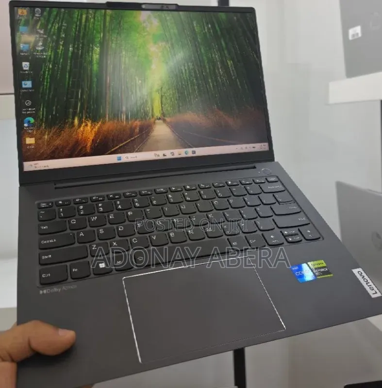 New Laptop Lenovo 16GB Intel Core i7 SSD 512GB