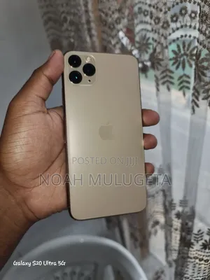 Apple iPhone 11 Pro Max 64 GB Gold