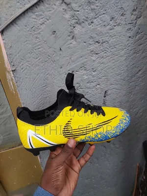 Football Shoes,ታኬታ