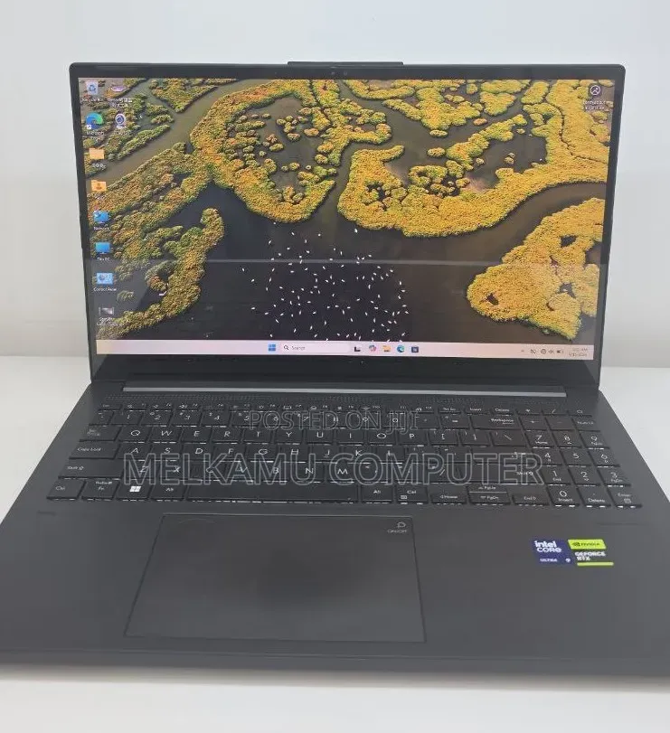 New Laptop Asus Vivobook 15 16GB Intel Core Ultra 9 SSD 512GB