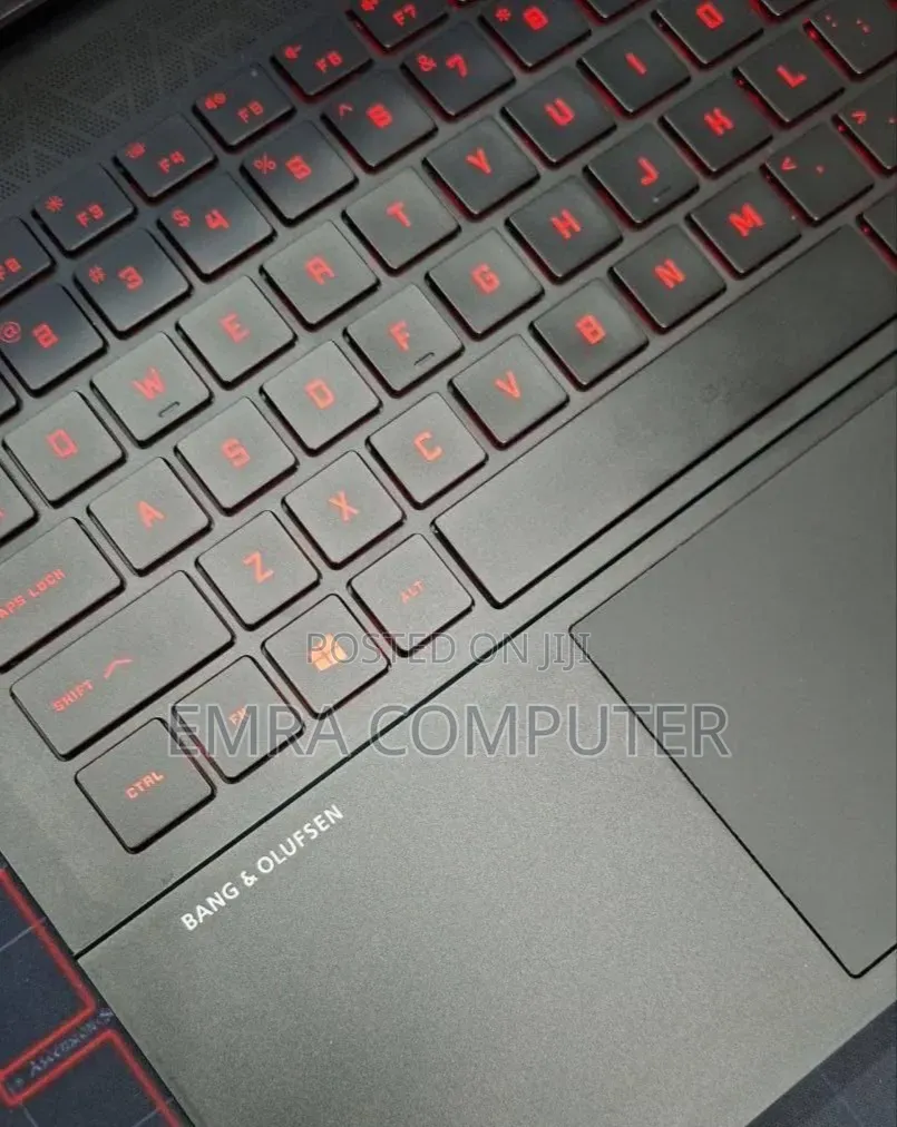 New Laptop HP Omen 15 16GB Intel Core i7 SSD 512GB