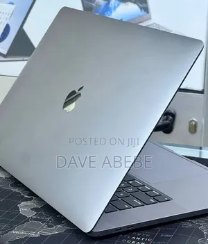 New Laptop Apple MacBook Pro 2019 32GB Intel Core i9 SSD 512GB