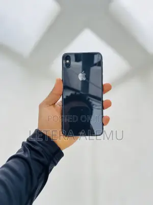 Apple iPhone XS Max 64 GB Black