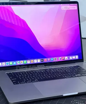New Laptop Apple MacBook Pro 2019 32GB Intel Core i9 SSD 512GB