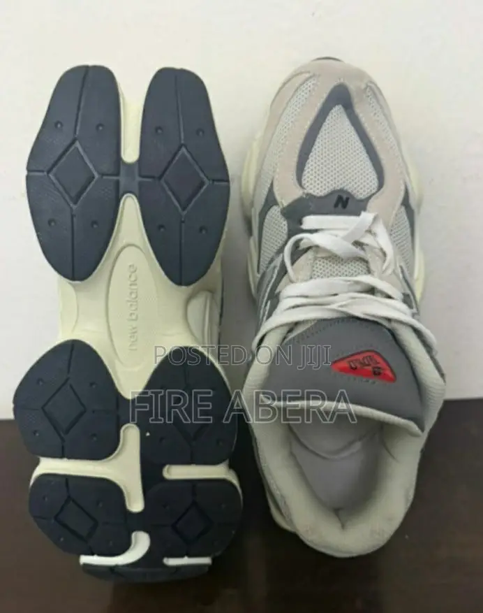 New Balance 9060
