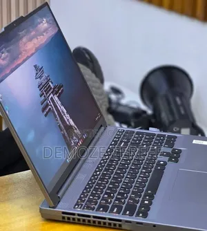 New Laptop Lenovo Legion 5 16GB AMD Ryzen 7 SSD 1T