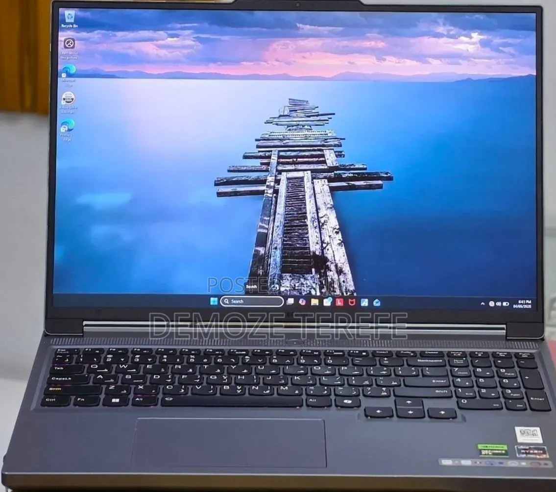 New Laptop Lenovo Legion 5 16GB AMD Ryzen 7 SSD 1T