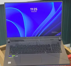 New Laptop Asus ROG Strix G18 16GB Intel Core i9 SSD 1T