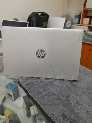 New Laptop HP ProBook 450 G8 8GB Intel Core i3 SSD 512GB