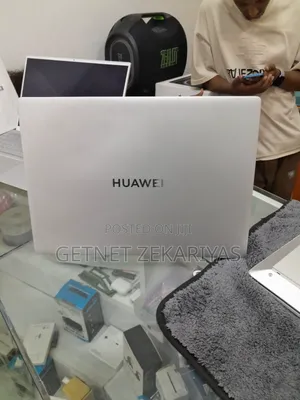 New Laptop Huawei 16GB Intel Core i5 SSD 512GB