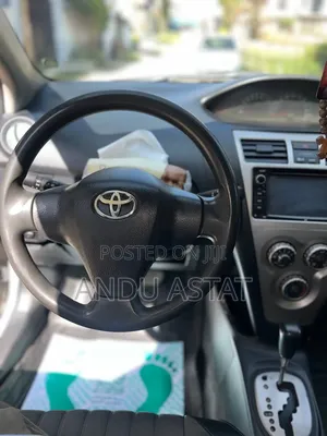 Toyota Yaris 2008 Gray