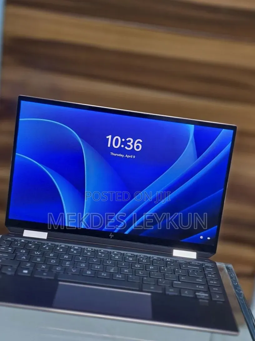 New Laptop HP Spectre X360 16GB Intel Core i7 SSD 1T