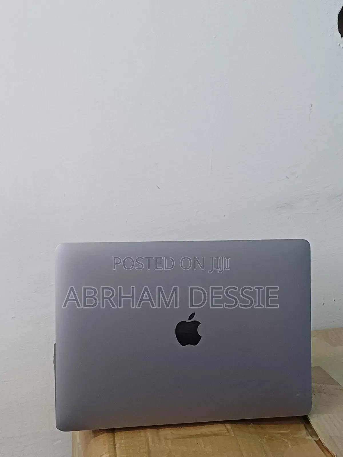 New Laptop Apple MacBook Air 2020 M1 16GB Apple M1 SSD 512GB