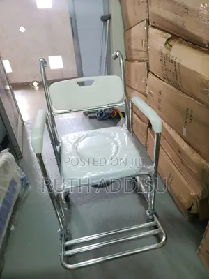 Mobility Durable Waterproof Rolling Commode Shower Chair Wheelchair