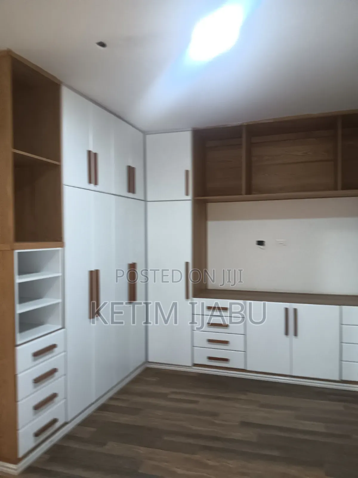 Furnished 3bdrm Apartment in Ad, Kirkos for sale