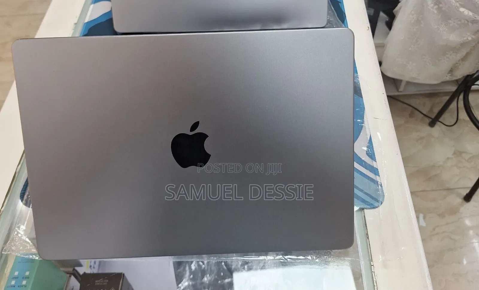 New Laptop Apple MacBook Pro 2021 M1 16GB Apple M1 Pro SSD 512GB