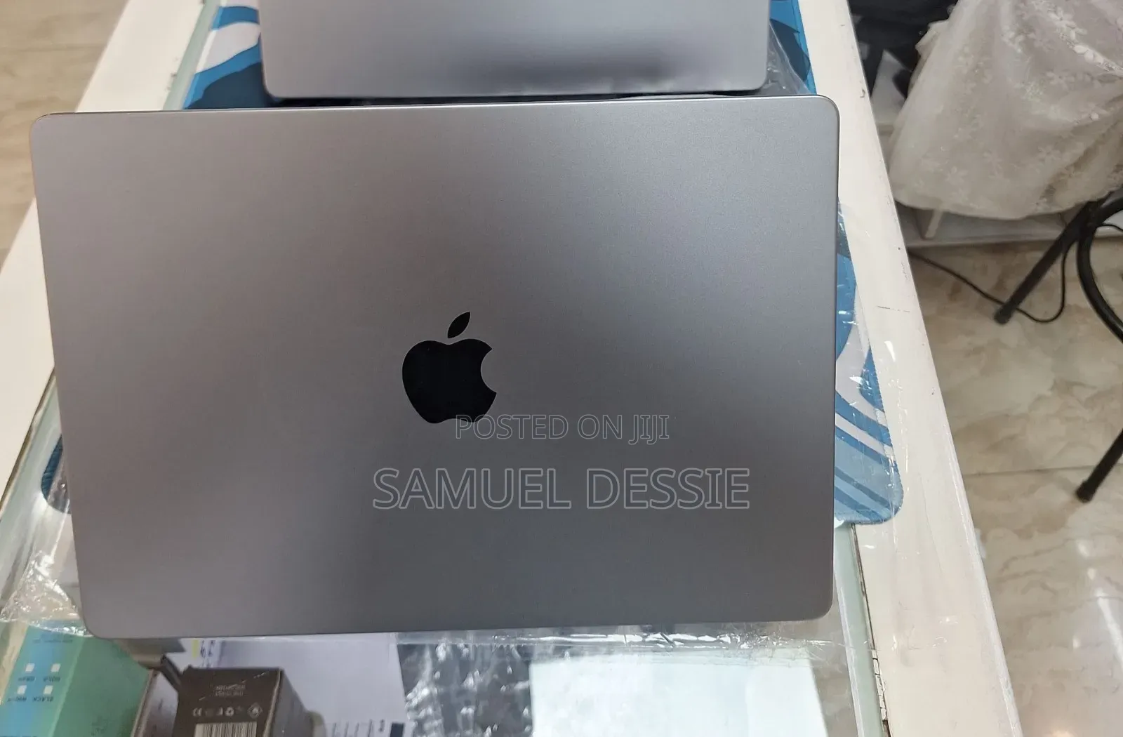 New Laptop Apple MacBook Pro 2021 M1 16GB Apple M1 Pro SSD 512GB