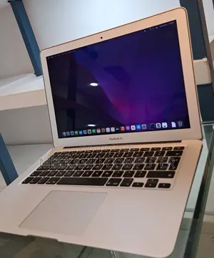 New Laptop Apple MacBook Air 2017 8GB Intel Core i5 SSD 128GB
