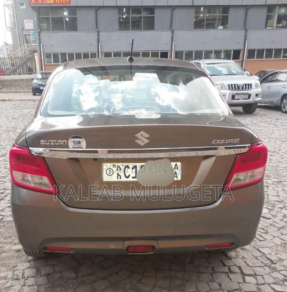 Suzuki Dzire 2022 Gray