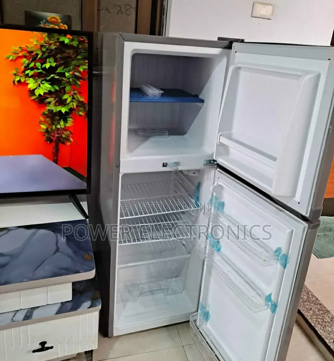 FLX 240l Refrigerator