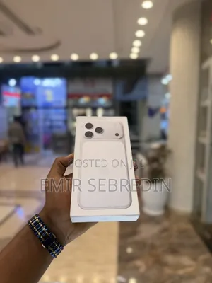 New Apple iPhone 17 Pro Max 256 GB Silver