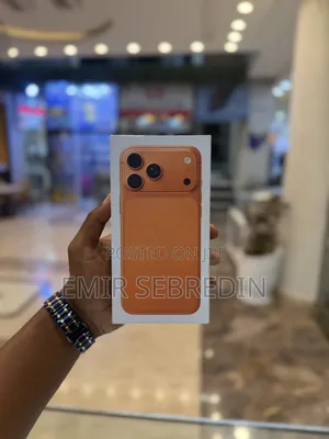 New Apple iPhone 17 Pro Max 256 GB Orange