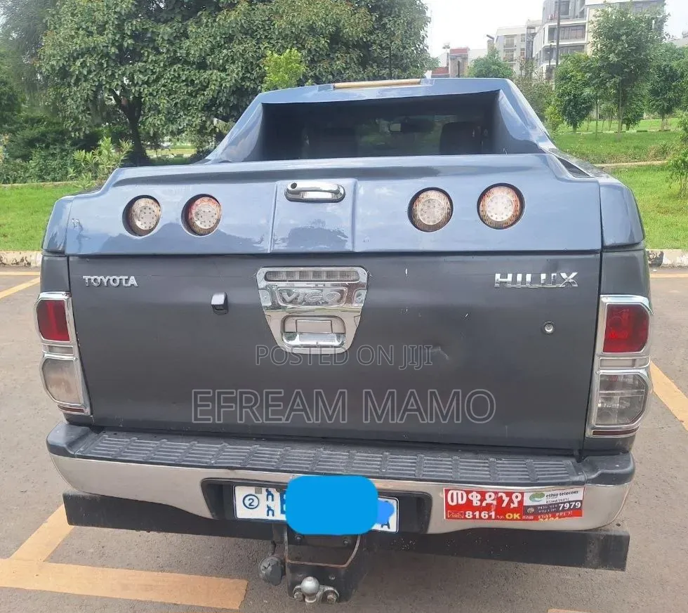 Toyota Hilux 2012