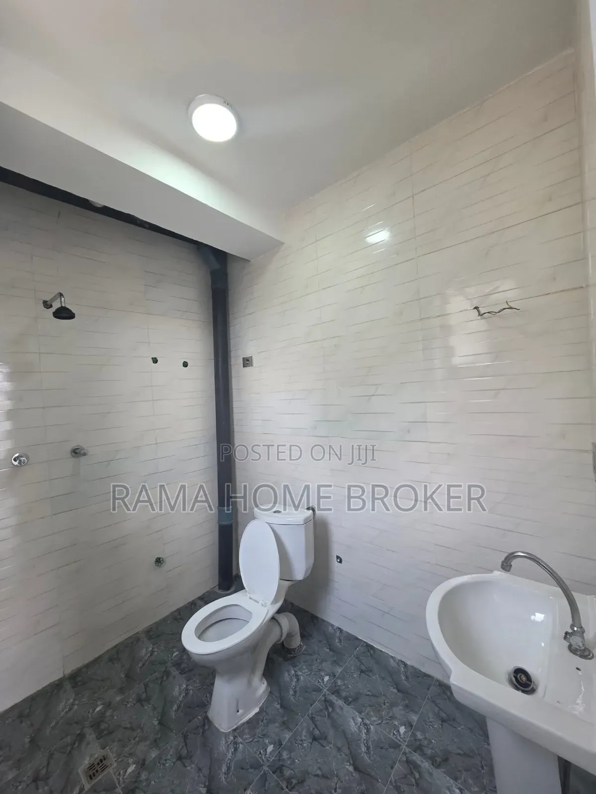 Furnished 3bdrm Condo in 40/60 ኮንዶሚኒየም, Yeka for sale