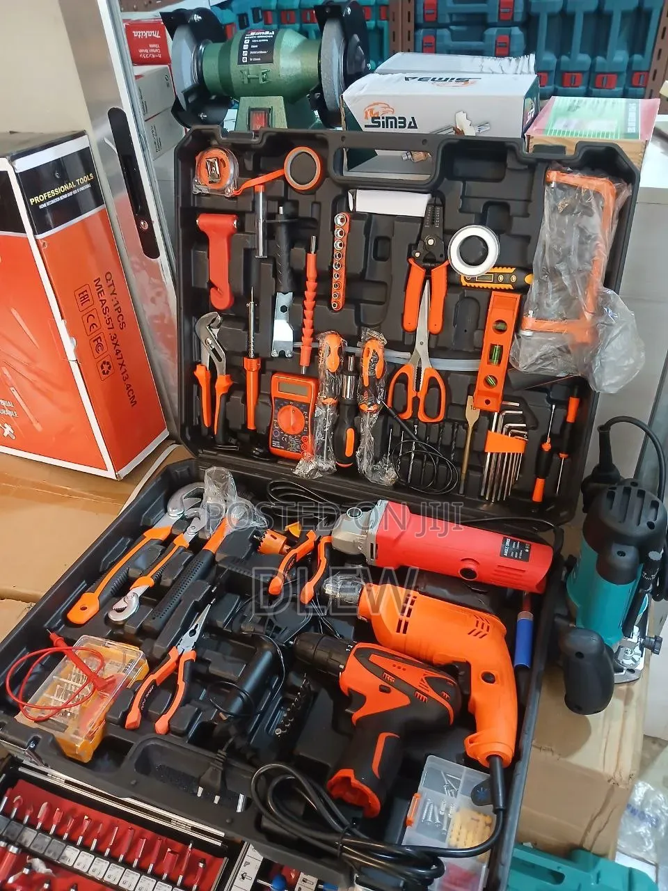 Drill and Grainde and Charjr Dril Tool Set