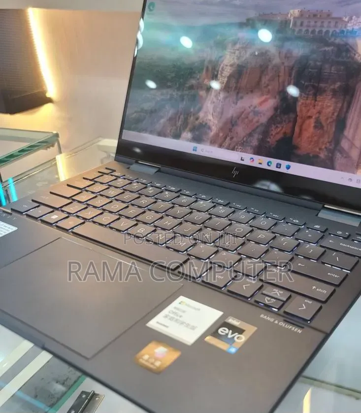 New Laptop HP Envy x360 16GB Intel Core i5 SSD 512GB