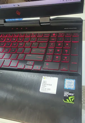 New Laptop HP Omen X 8GB Intel Core i5 HDD+SSD 1.5T