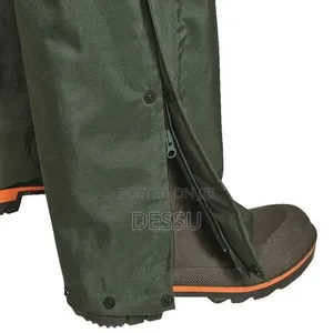 ጥራቱን የጠበቀ የዝናብ ልብስ በዚፕ (Free Size) - / Raincoat for Sale
