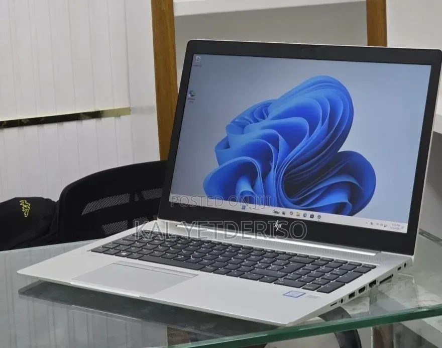 New Laptop HP EliteBook 850 G5 8GB Intel Core i5 SSHD (Hybrid) 512GB