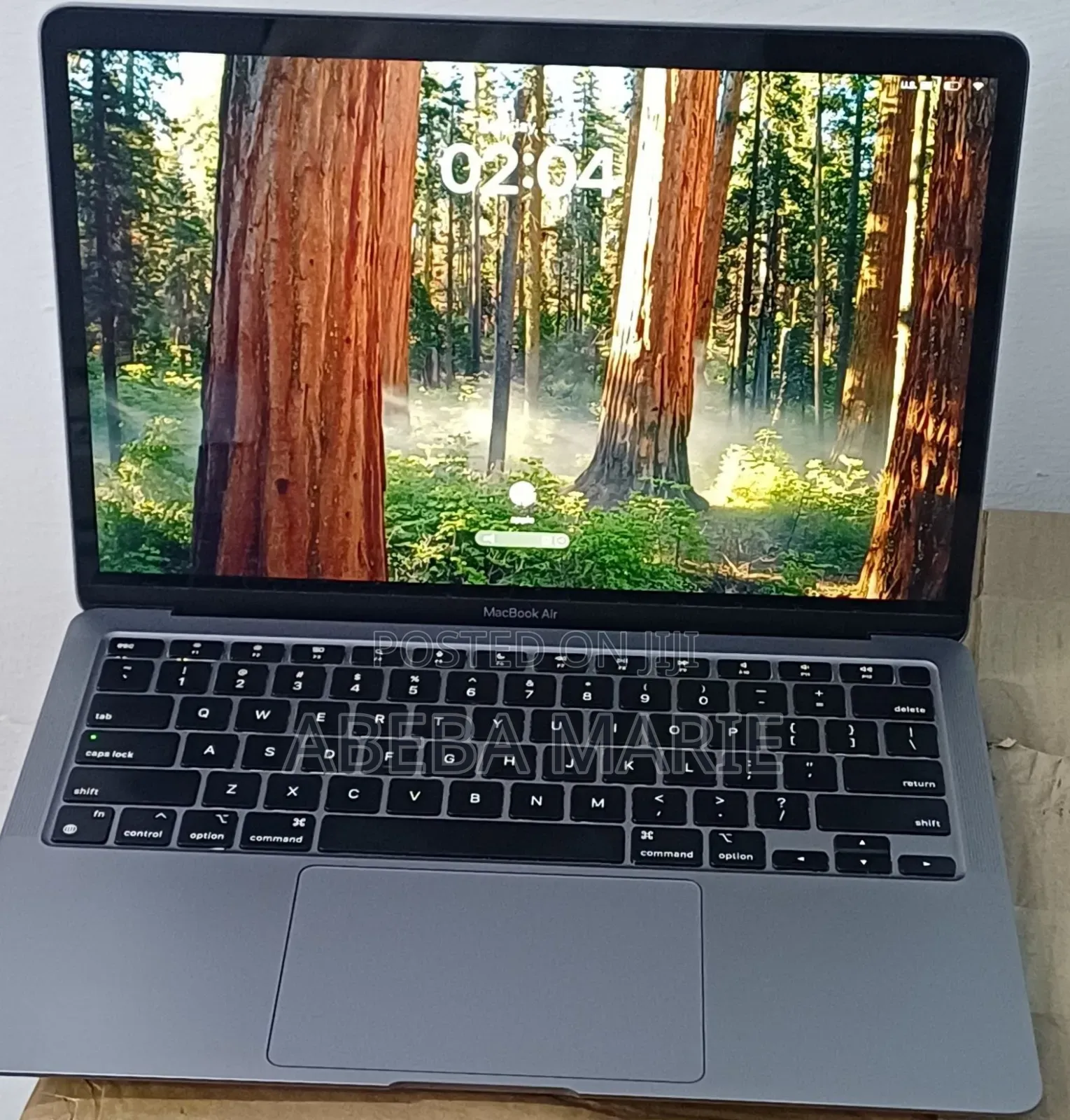 New Laptop Apple MacBook Air 2022 M2 16GB Apple M2 SSD 512GB