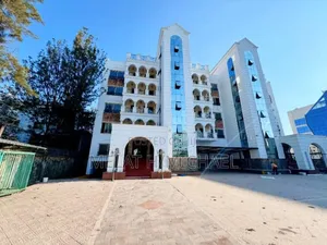 For Hispital Buildung Rent at Addis Abeba