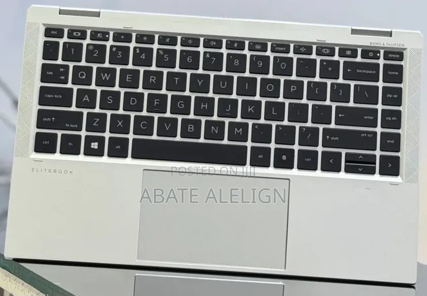 New Laptop HP EliteBook 1040 G8 32GB Intel Core i7 SSD 512GB