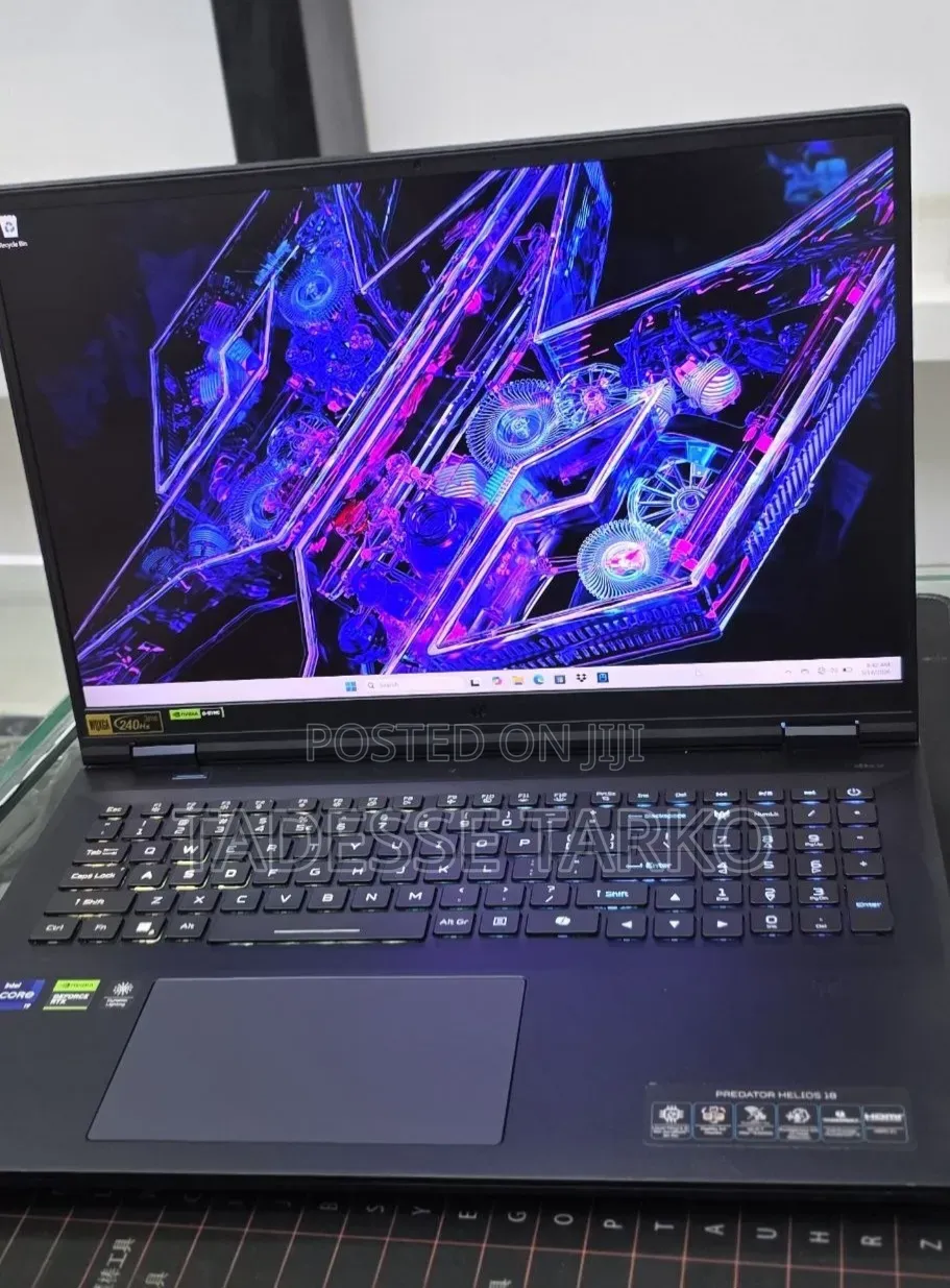New Laptop Acer Predator Helios Neo 16 32GB Intel Core i9 SSD 1T