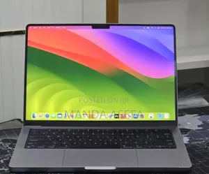 New Laptop Apple MacBook Pro 2023 M3 8GB Apple M3 Pro SSD 512GB